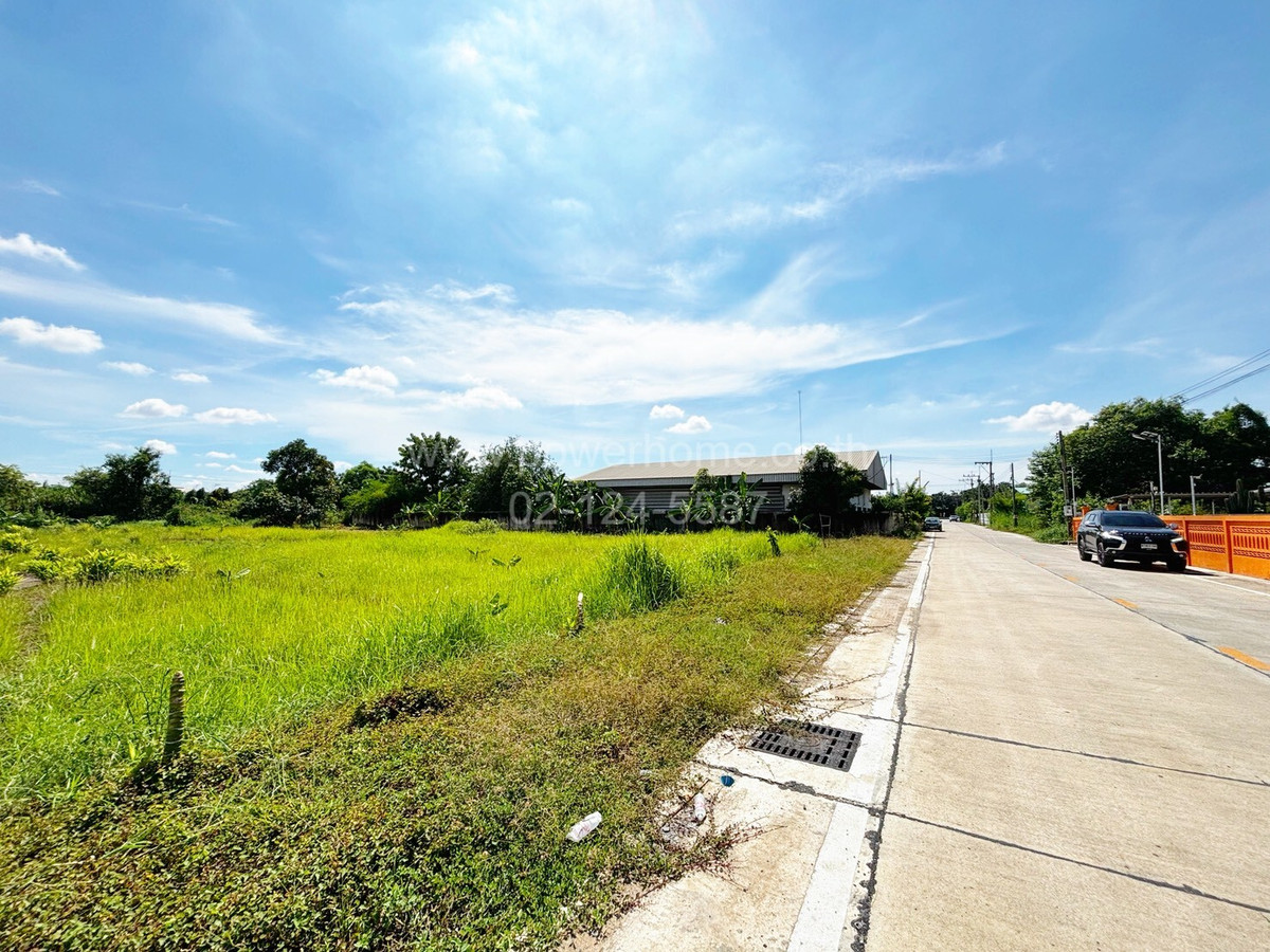 ที่ดินเปล่า เนื้อที่ 2 ไร่ ใกล้สำนักงานเทศบาลเมืองท่าโขลง  ต.คลองสอง อ.คลองหลวง จ.ปทุมธานี Loading...