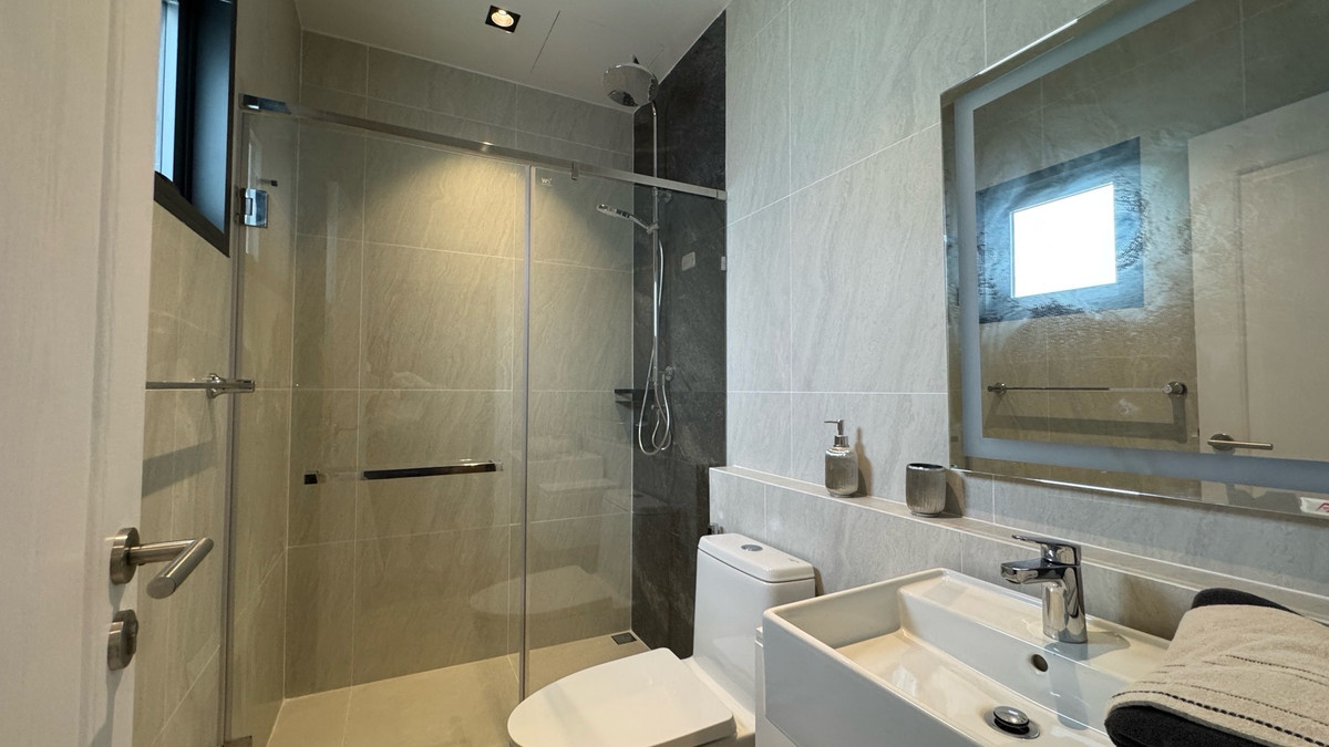 ขายบ้านพระราม 9 เพชรบุรีตัดใหม่ RCA : ขายบ้านหรู 4 ชั้น ใจกลางรัชดา-พระราม9 เพียง 4 นาทีถึง MRT ศูนย์วัฒนธรรม ต่างชาติซื้อได้