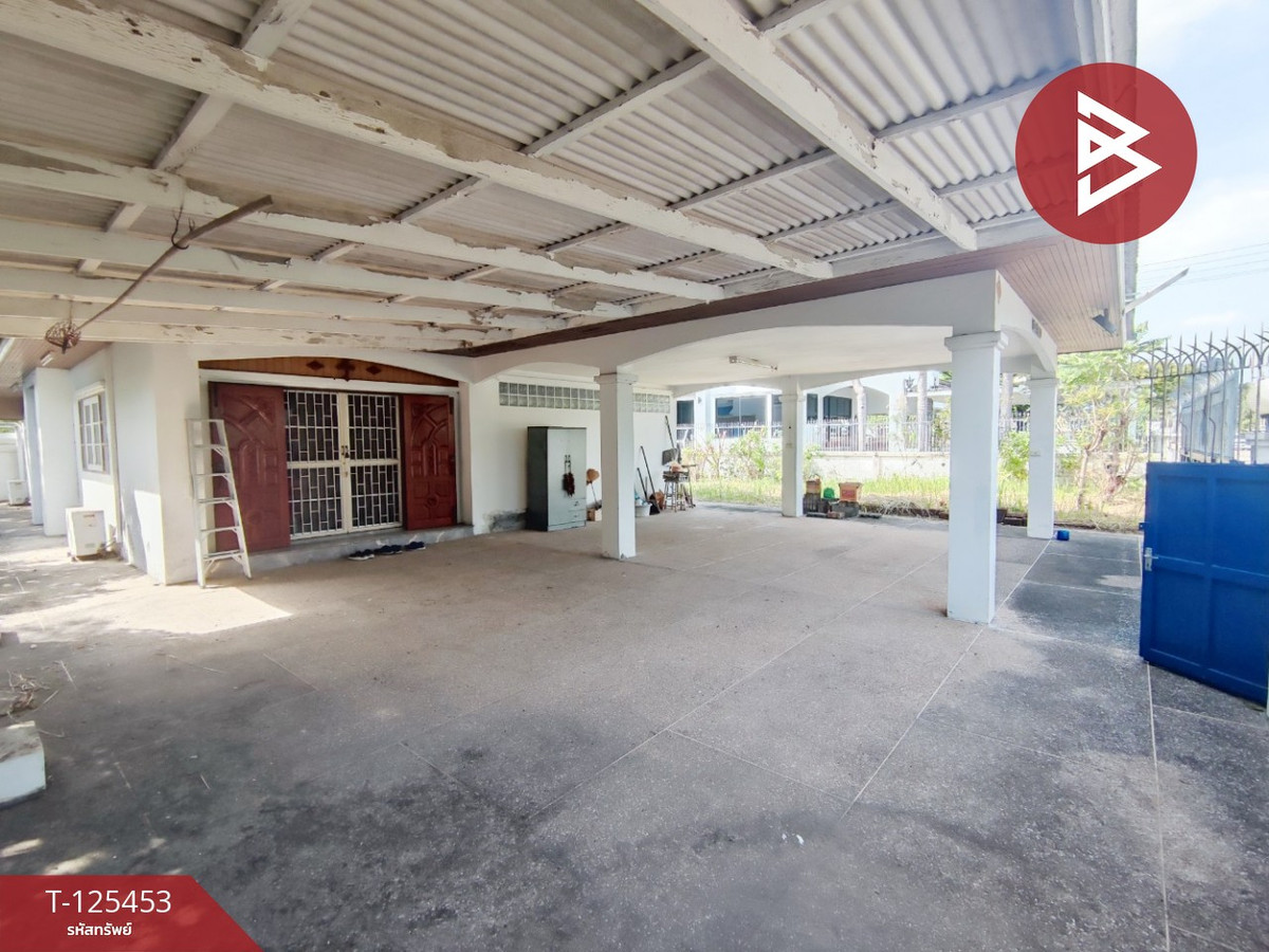 ขายบ้านเดี่ยว หมู่บ้านสัจจาสวนหลวง ชลบุรี Loading...