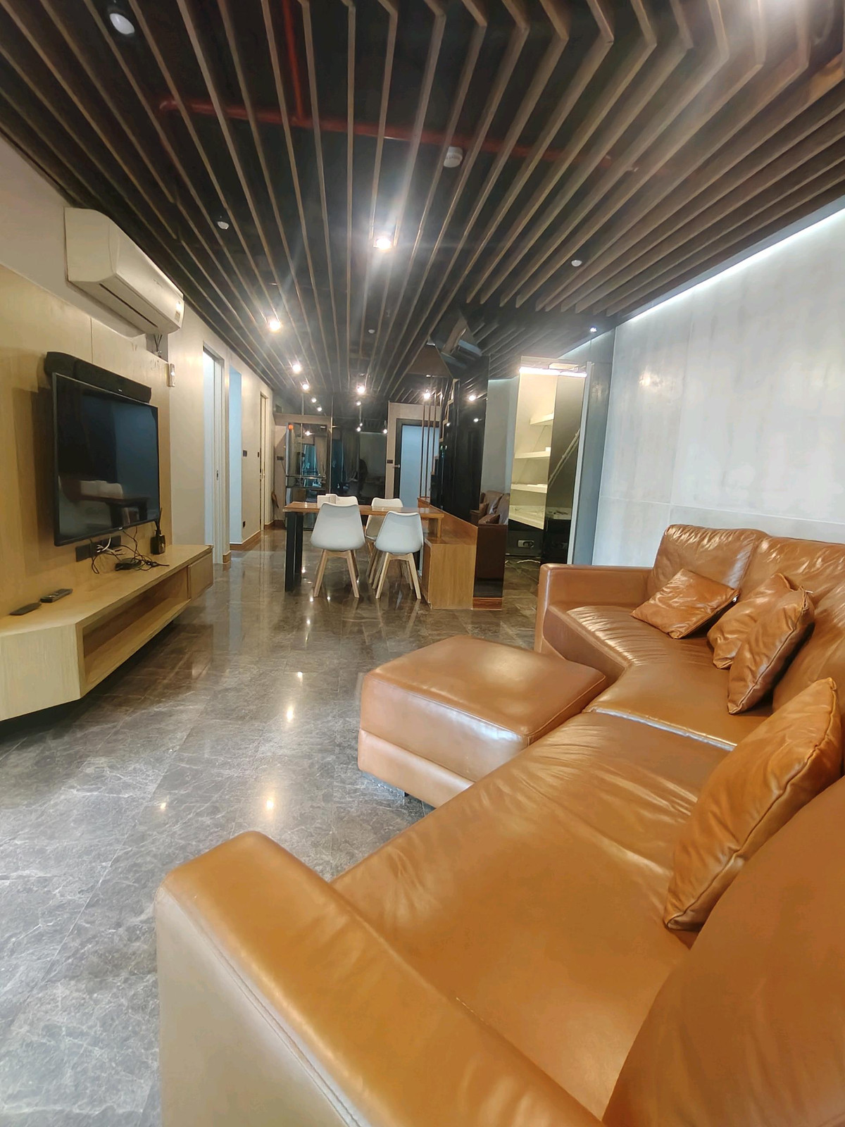 ให้เช่าคอนโดพระราม 9 เพชรบุรีตัดใหม่ RCA : ปล่อยเช่าด่วน ห้องสวยทำเลดี เบ็ล แกรนด์ พระราม9