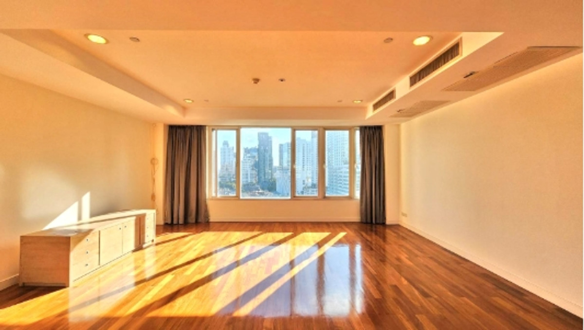 Condo for Rent Hampton Thonglor Loading...