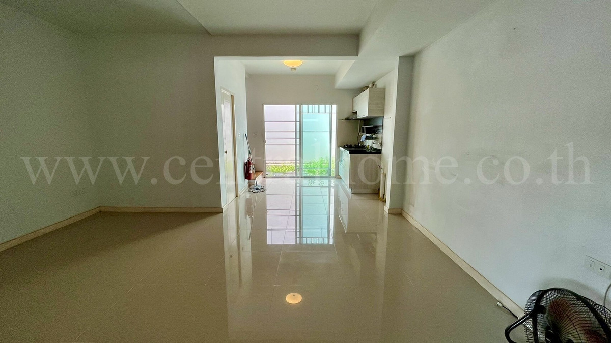 ทาวน์เฮ้าส์ วิลลาจจิโอ อยุธยา - บางปะอิน  Loading...