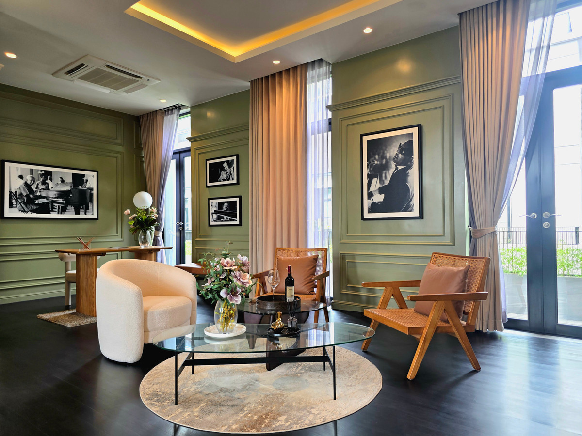 ขายบ้านรามคำแหง หัวหมาก : ARNA RAMA 9 Exclusive Luxury Home พร้อม Private Pool  เริ่มเพียง 39.9 ลบ. ทำเลพระราม 9 📞 092-690-5445