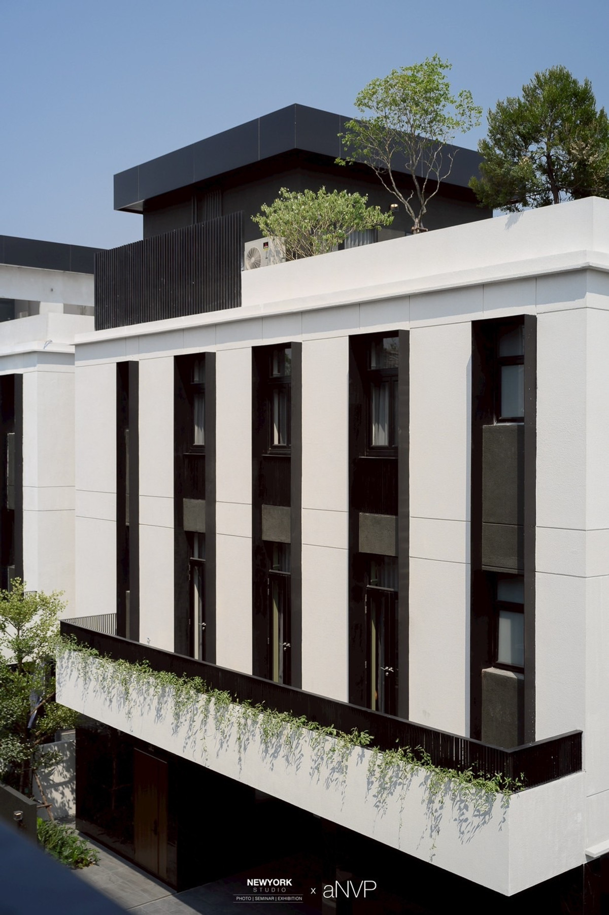 ขายบ้านรามคำแหง หัวหมาก : ขาย บ้านเดี่ยว Arna Rama9 ทำเลพระราม9 สุด Private มีเพียง 8 Unit ราคาเริ่มต้น 39.9 MB ติดต่อ 062-4468565 กี้