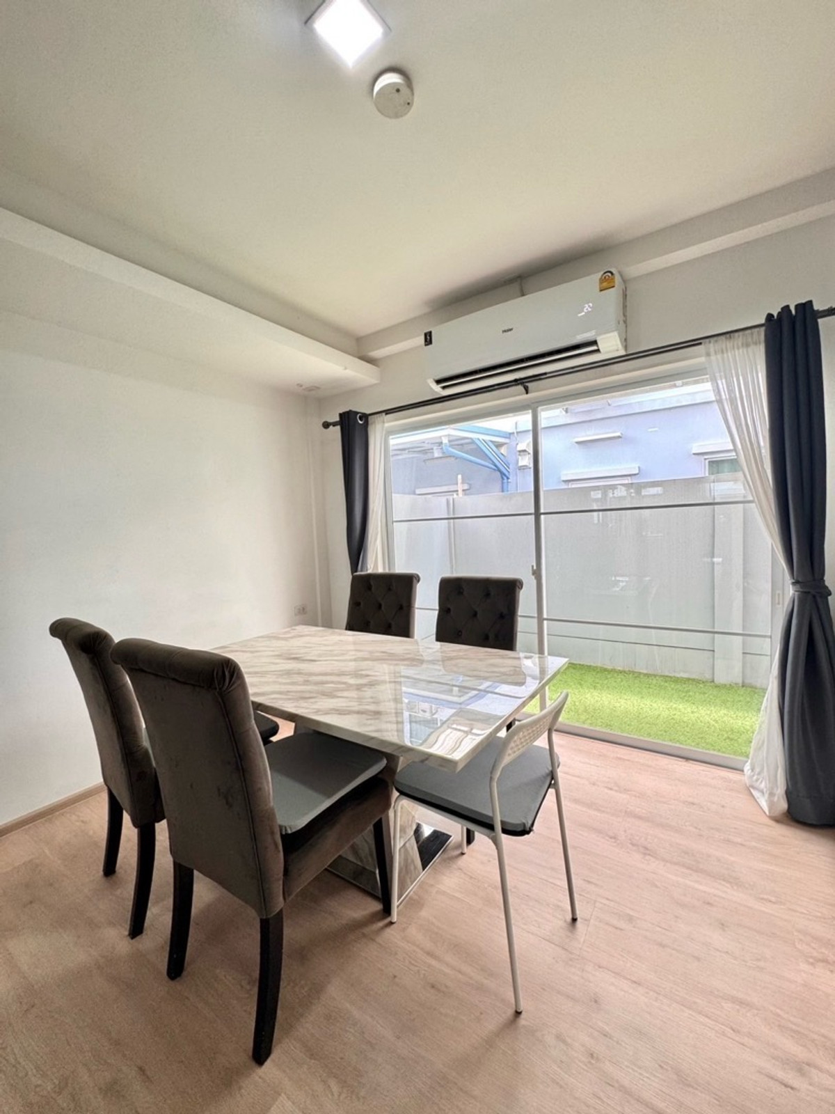 ให้เช่าทาวน์โฮมบางนา แบริ่ง ลาซาล : 💥ForRent💥3Bed • Indy2 Bangna-Ramkhamhang2 🏡 Near Mega Bangna‼️  🐶🐱 Pet Friendly* Ready to move in ‼️ Fully Furnished ✨