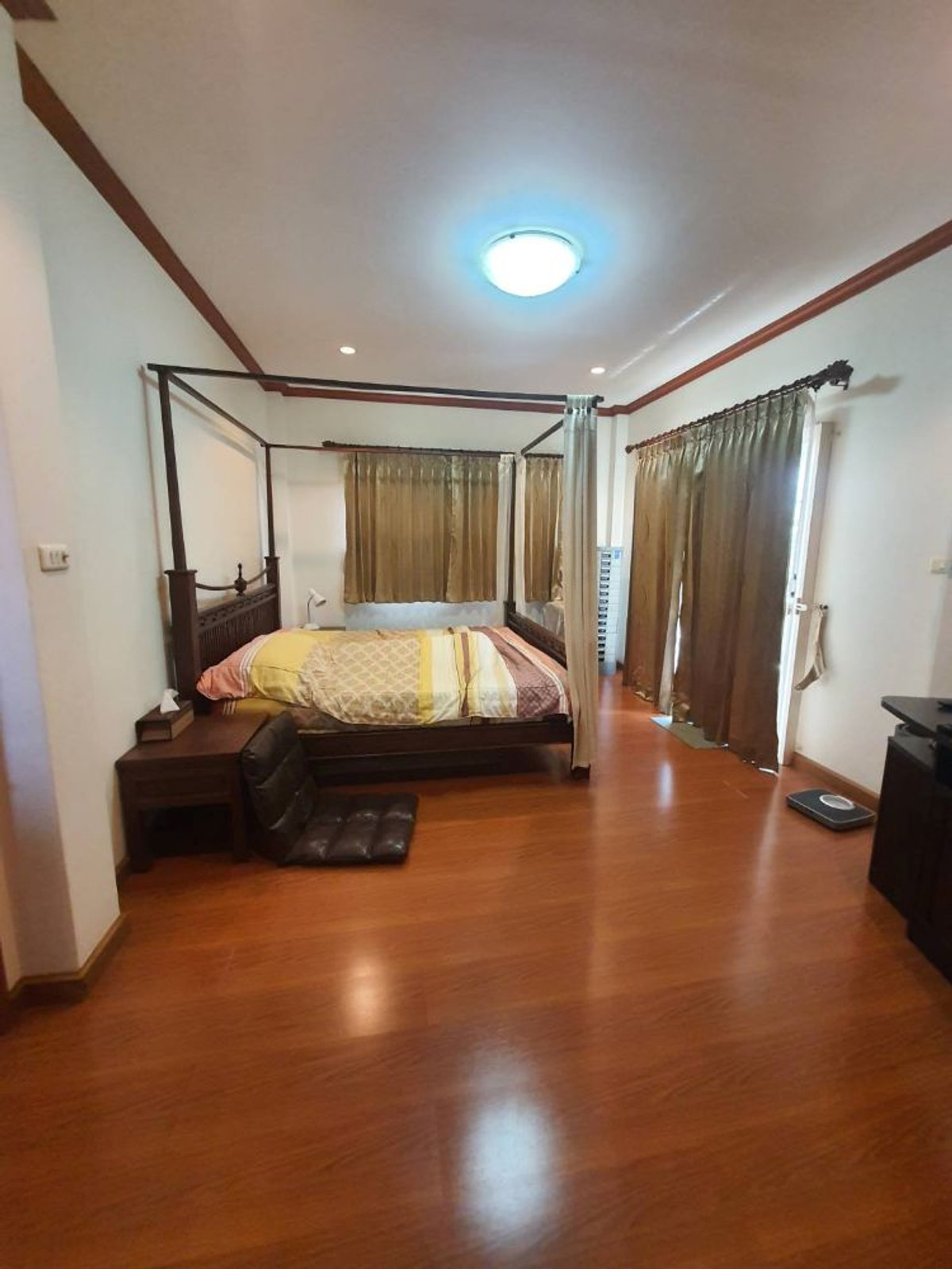 2-story detached house for sale, Montri Park Village, Sriracha, area 80.1 sq m., good location, near Sukhumvit Road, convenient travel, only 4.5 million. Loading...