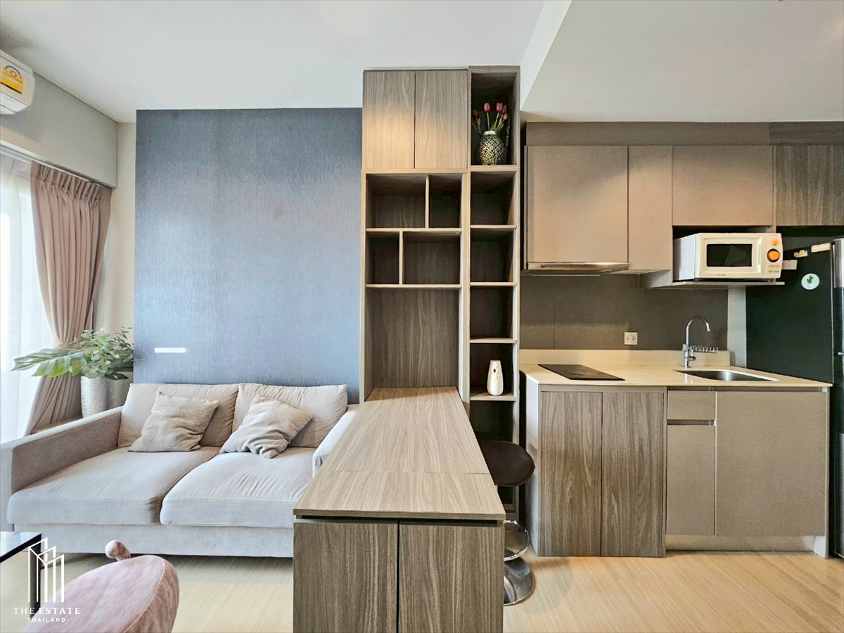 For rent Whizdom Connect, high floor, city view, fully furnished, near BTS Punnawithi @18,500 Baht Loading...