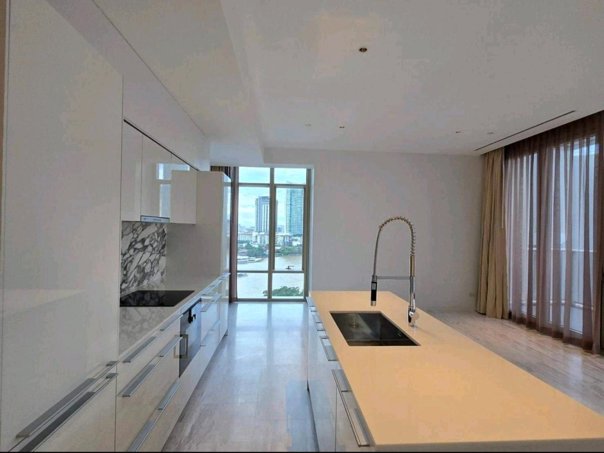 ให้เช่าคอนโดสาทร นราธิวาส : Four Seasons Private Residences Bangkok – Riverside Luxury Living