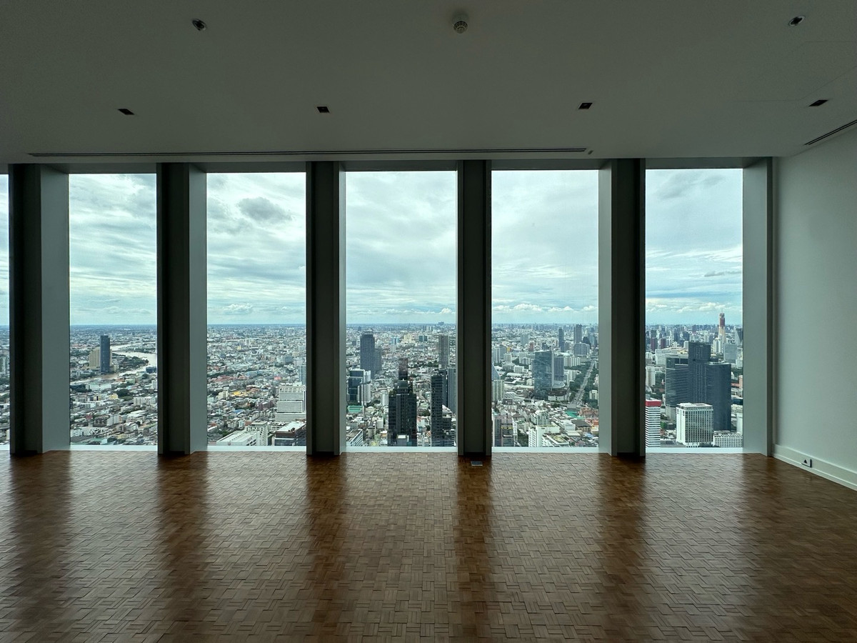 𝟒 𝐁𝐞𝐝𝐫𝐨𝐨𝐦𝐬 𝟓 𝐁𝐚𝐭𝐡𝐫𝐨𝐨𝐦𝐬 𝐋𝐚𝐫𝐠𝐞 𝐋𝐢𝐯𝐢𝐧𝐠 𝐑𝐨𝐨𝐦 𝐰𝐢𝐭𝐡 𝐎𝐩𝐞𝐧 𝐊𝐢𝐭𝐜𝐡𝐞𝐧 𝟔𝟒𝐭𝐡 𝐅𝐥𝐨𝐨𝐫 𝐏𝐞𝐧𝐭𝐡𝐨𝐮𝐬𝐞𝐕𝐞𝐫𝐲 𝐋𝐚𝐫𝐠𝐞 𝐒𝐢𝐳𝐞 𝟒𝟐𝟏.𝟔𝟐 𝐒𝐪.𝐦. 𝐓𝐡𝐞 𝐎𝐧𝐥𝐲 𝐎𝐧𝐞 Loading...