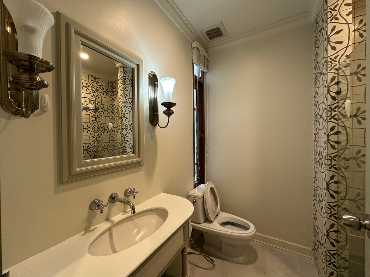 ให้เช่าบ้านอ่อนนุช อุดมสุข : ✨Baan Sansiri Sukhumvit 67 for rent! 4 bedroom 4 bathroom 394 sq.m near BTS Phrakhanong Tel.0863692224