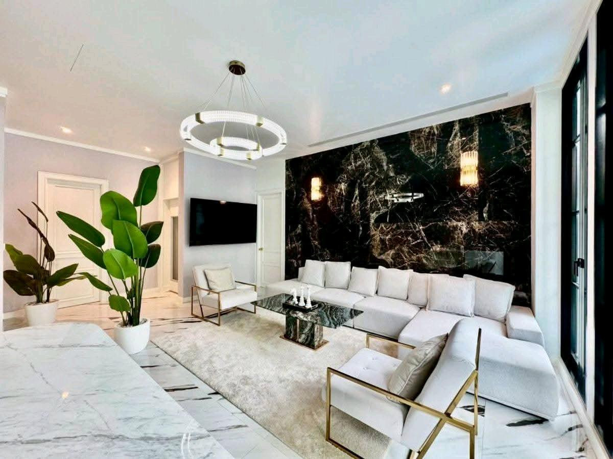 ให้เช่าบ้านสุขุมวิท อโศก ทองหล่อ : 🚩For Rent : Maison blanche 67
/ Pool villa / Elevator /5 Bed,7 Bath