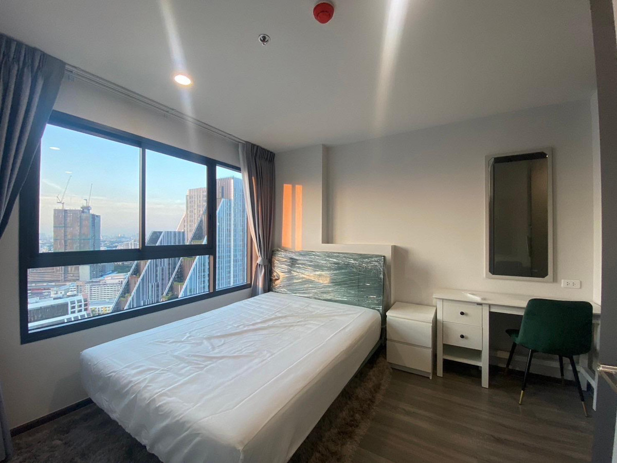 🔥 For sale!! Condo Ideo  จุฬา-สามย่าน Loading...
