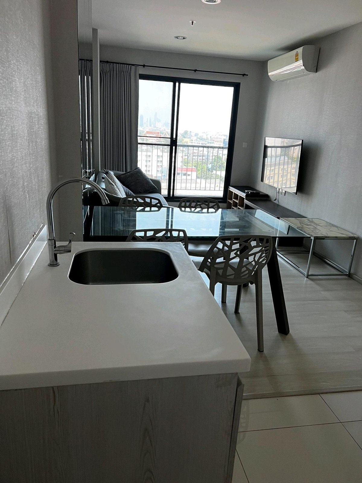 🌇 Condo for Rent – Life Pinklao Loading...