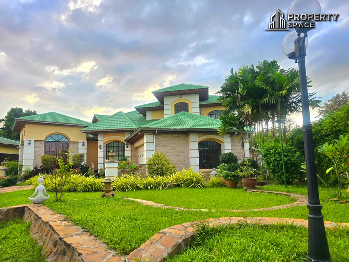 ขายวิลล่า 5 ห้องนอน พร้อมสระว่ายน้ำ สไตล์ยุโรปคลาสสิก ที่บ้านสวนสุวัฒนา การ์เดน โฮม Loading...