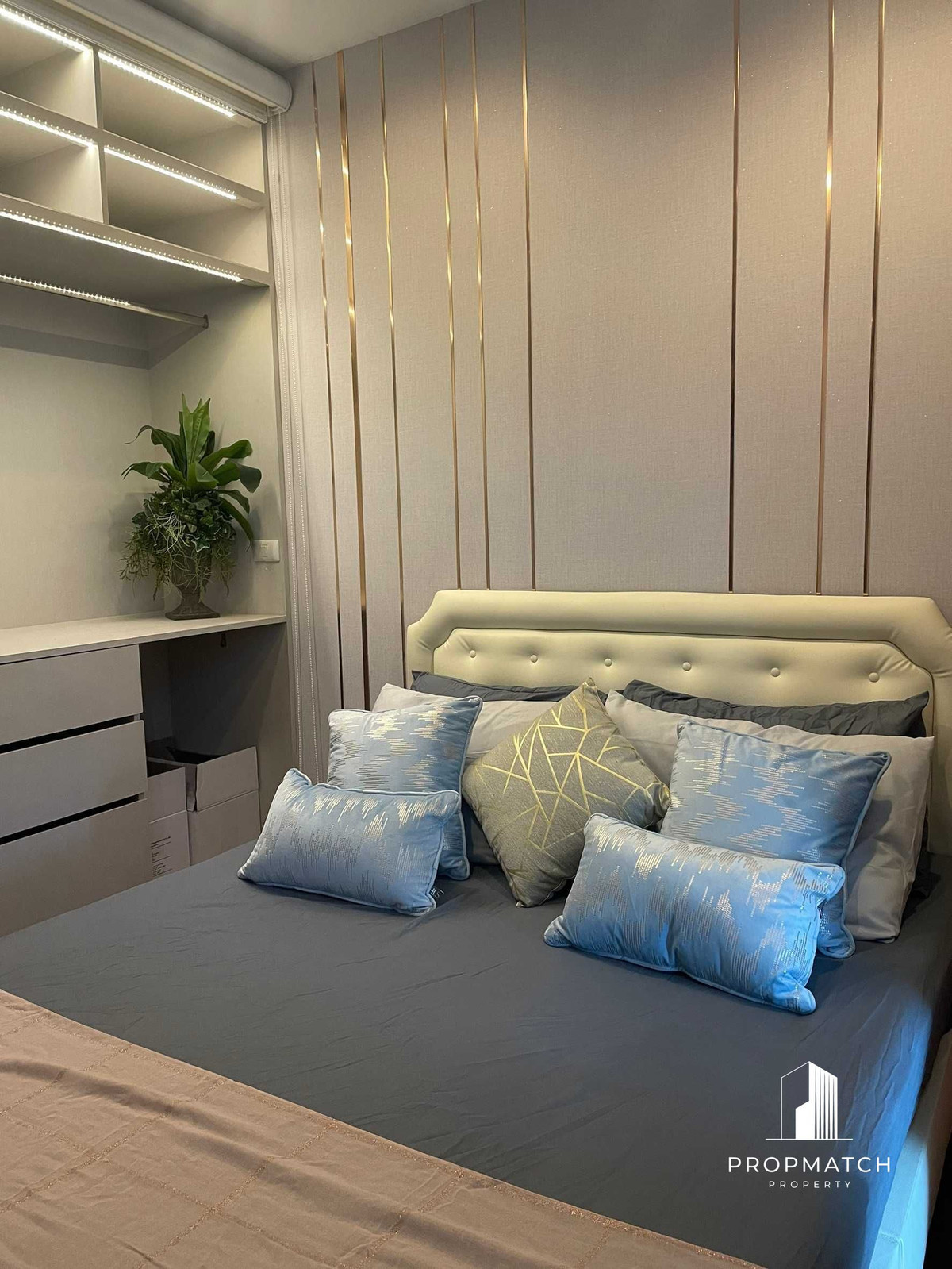 ✨Flash Deal ✨Wish Signature @ Midtown Siam( 1Bed 1Bath 33SQM.) แต่งครบพร้อมอยู่ !! เพียง 25,000บาทต่อเดือน Tel.0981315848 @propmatch Loading...