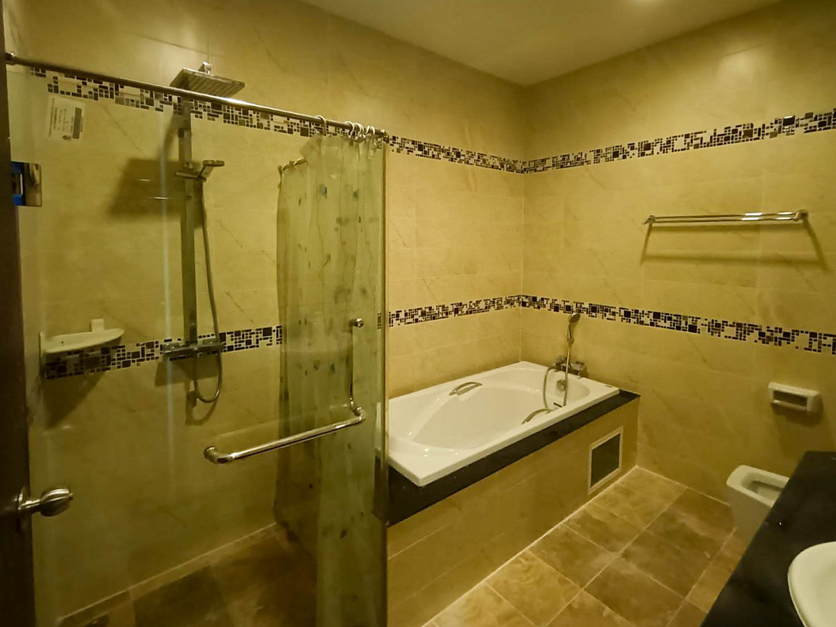 For rent: My Hip Condo, 3 bedrooms, in CBP Chiang Mai. Loading...