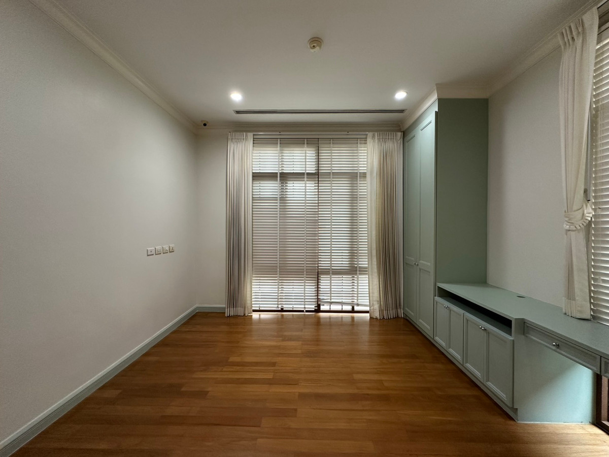 ให้เช่าบ้านอ่อนนุช อุดมสุข : ✨Baan Sansiri Sukhumvit 67 for rent! 4 bedroom 4 bathroom 394 sq.m near BTS Phrakhanong Tel.0863692224