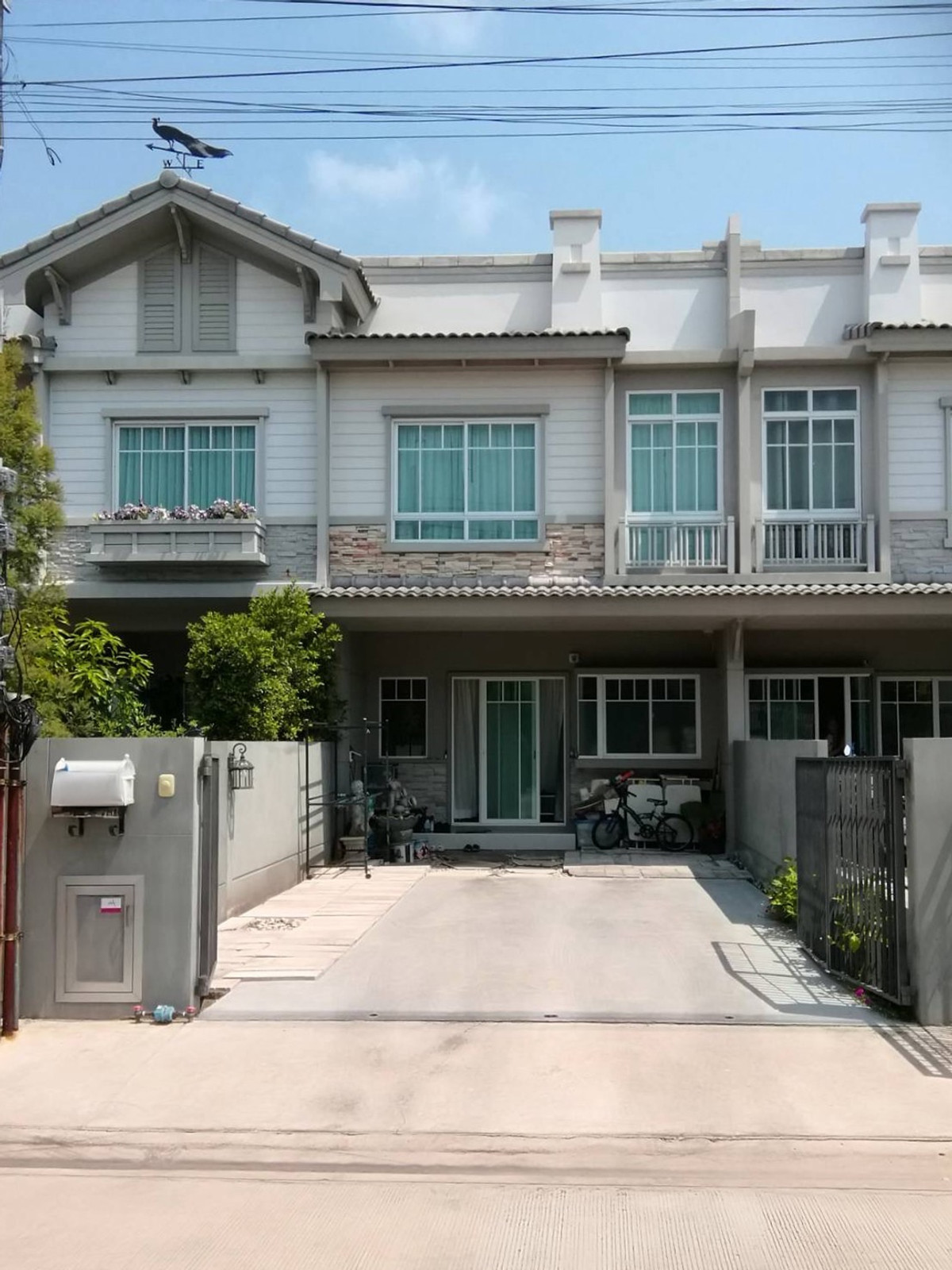 ขายทาวน์โฮมมีนบุรี-ร่มเกล้า : ทาวน์โฮม อินดี้ ศรีนครินทร์ - ร่มเกล้า / 3 ห้องนอน (ขาย), Indy Srinakarin - Romklao / Townhome 3 Bedrooms (FOR SALE) AA585