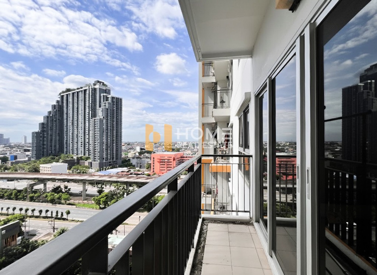 For SaleCondoThaphra, Talat Phlu, Wutthakat : Swimming pool view, wide balcony ✨ The Parkland Taksin - Thapra / 1 Bedroom (FOR SALE), The Parkland Taksin - Thapra / 1 Bedroom (FOR SALE) MINDN035