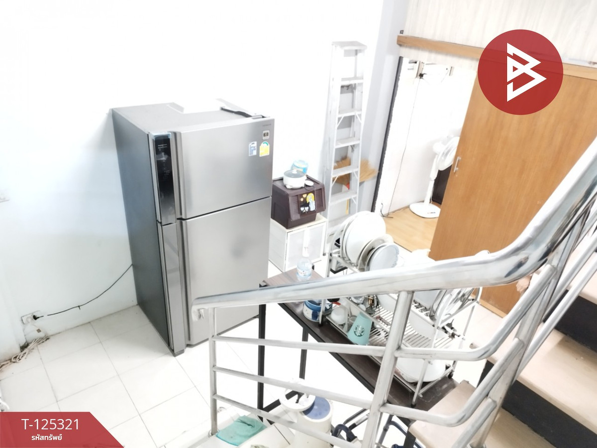 Commercial building for sale Next to Luang Phaeng Road, good location, able to trade, Lat Krabang, Bangkok. Loading...