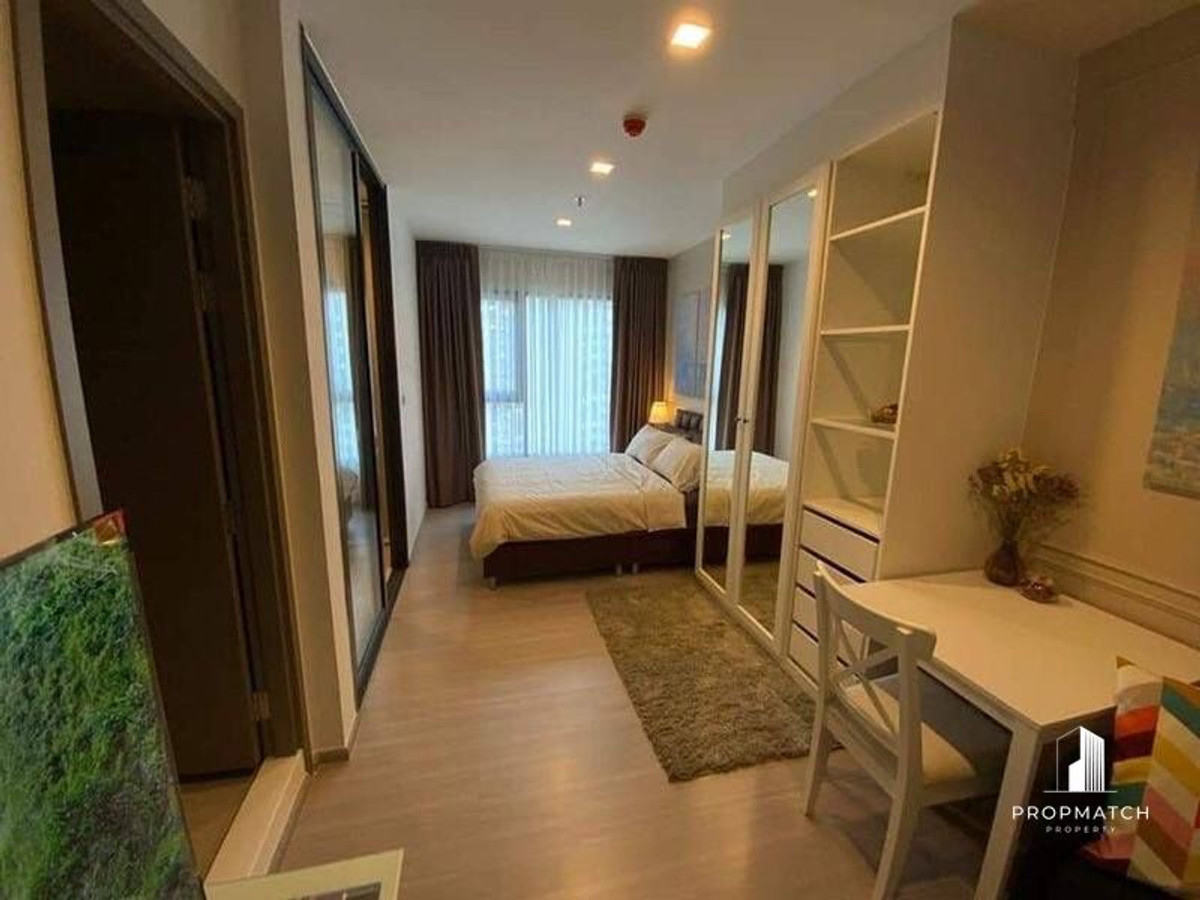 ✨Flash Deal ✨Life Asoke Hype(Studio Bed 1Bath 26SQM.) แต่งครบพร้อมอยู่ !! เพียง 18,000บาทต่อเดือน Tel.0981315848 @propmatch Loading...