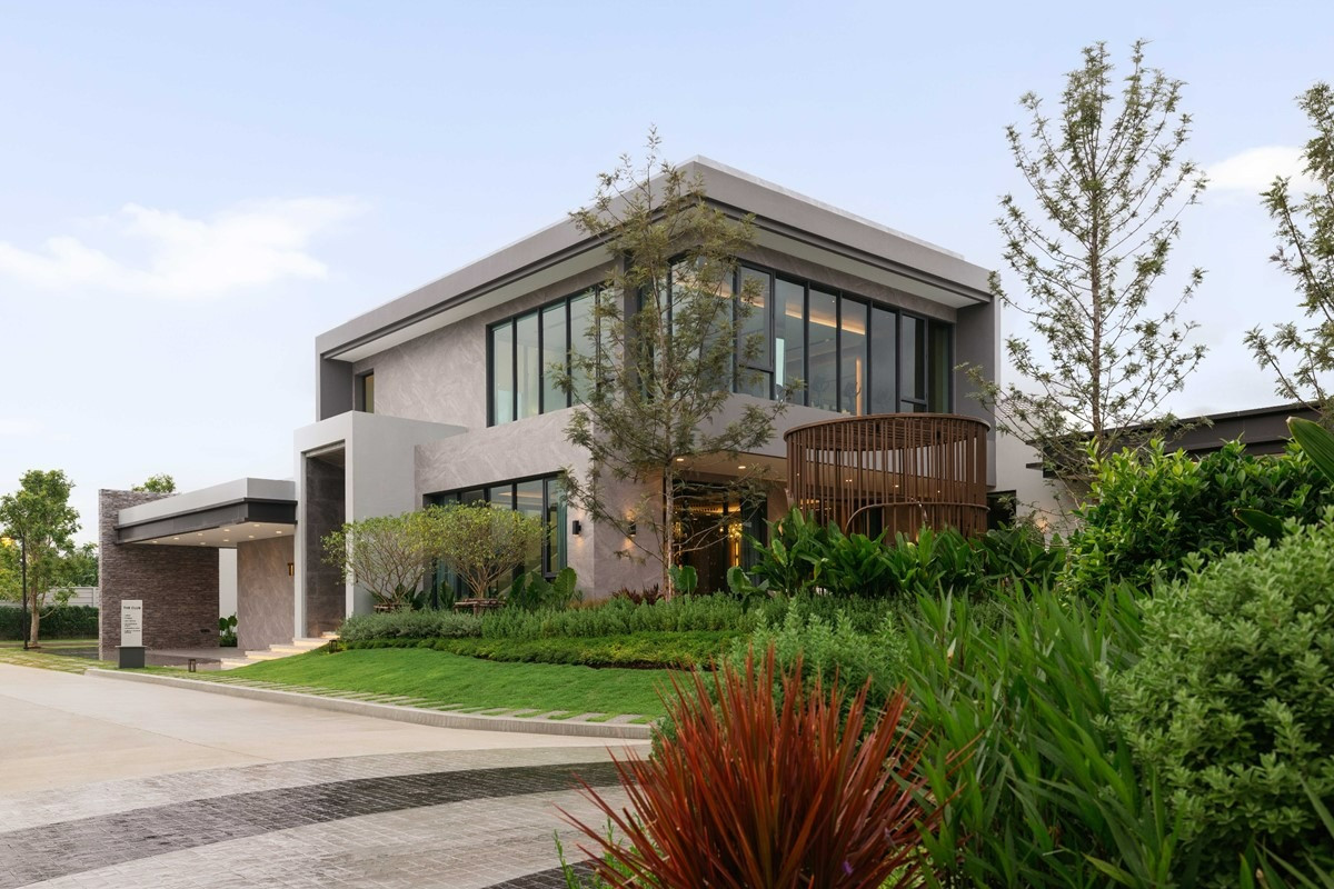 For SaleHousePattanakan, Srinakarin : The City Phatthanakan 2 – Luxury 2-storey home