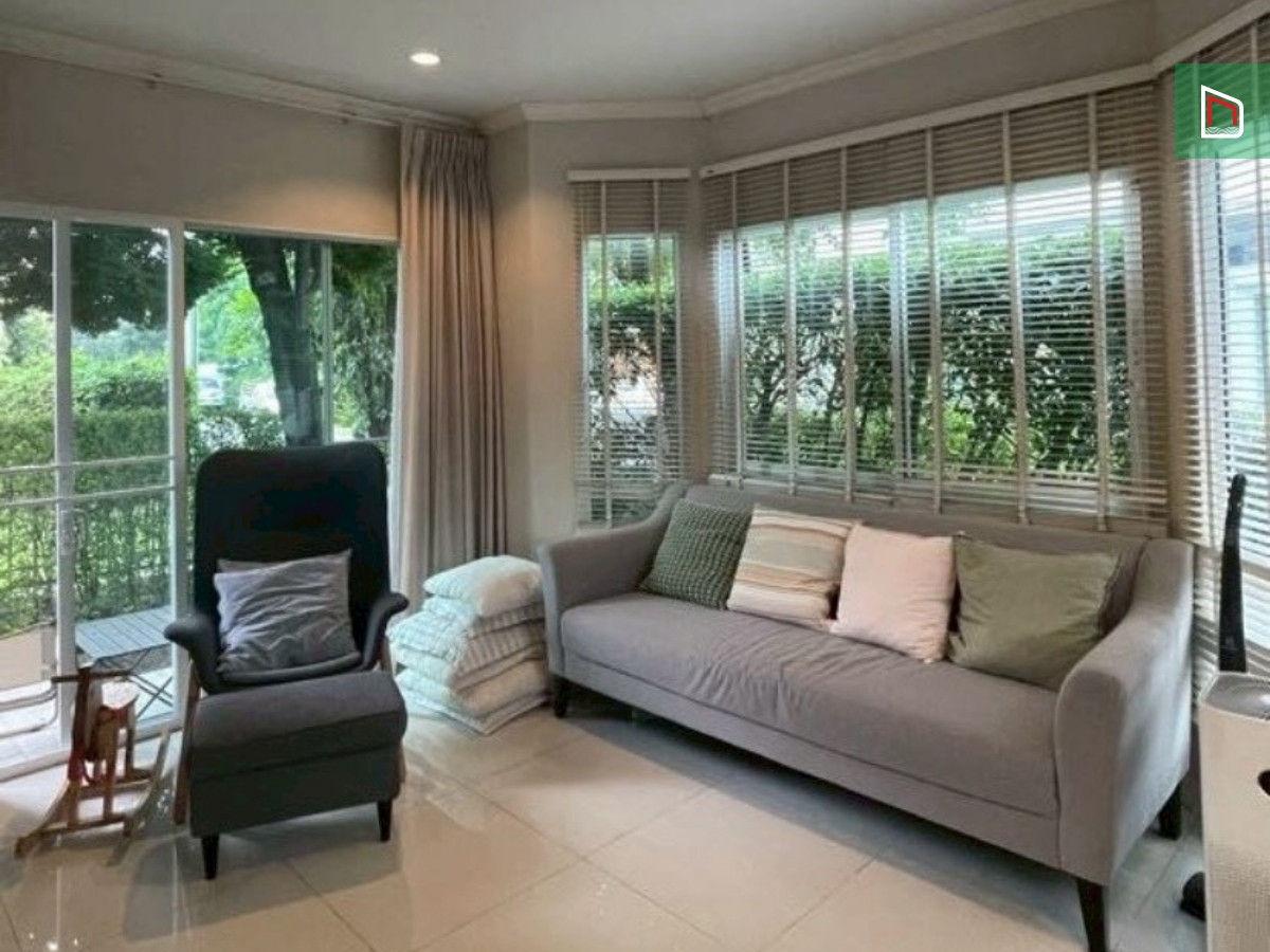 Single house, Perfect Place 2, Ramkhamhaeng 174, corner plot, 59.60 sq m, 3 bedrooms, 2 bathrooms, 4.99 million, some built-ins, quiet, ready to move in. Loading...