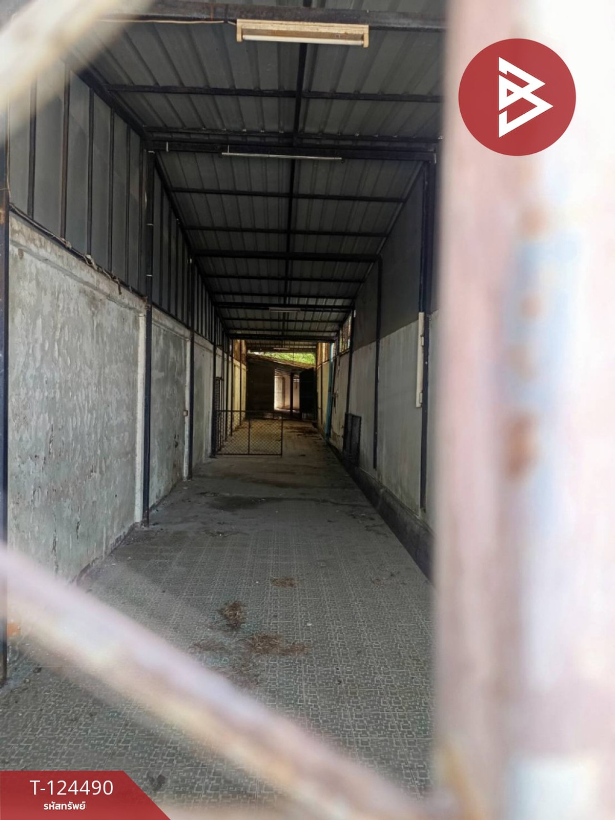 ขายที่ดินพร้อมสิ่งปลูกสร้าง เนื้อที่ 59.3 ตร.วา หมากแข้ง อุดรธานี Loading...