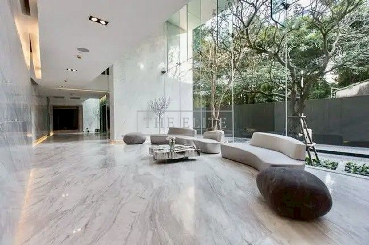 ให้เช่าคอนโดสุขุมวิท อโศก ทองหล่อ : ✨ HQ Thonglor คอนโดลักชัวรี่ใจกลางทองหล่อ พร้อมเฟอร์ฯ ครบ ฟังก์ชันลงตัว 💯