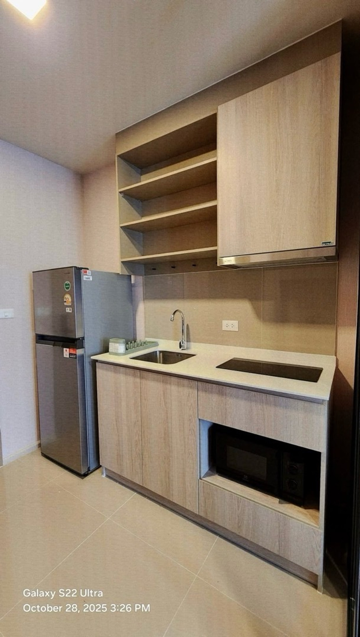 🏙️ให้เช่า Flo By Sansiri    คอนโดใหม่ ห้องใหม่ 💖📌 รีบจอง Line OA : @ladysai  Loading...