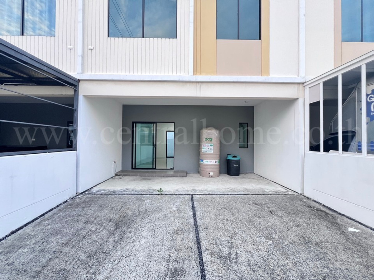 ทาวน์เฮ้าส์ เดอะคอนเนค 55 กรุงเทพ - ปทุมธานี 2 บ้านสวย พร้อมอยู่ Loading...