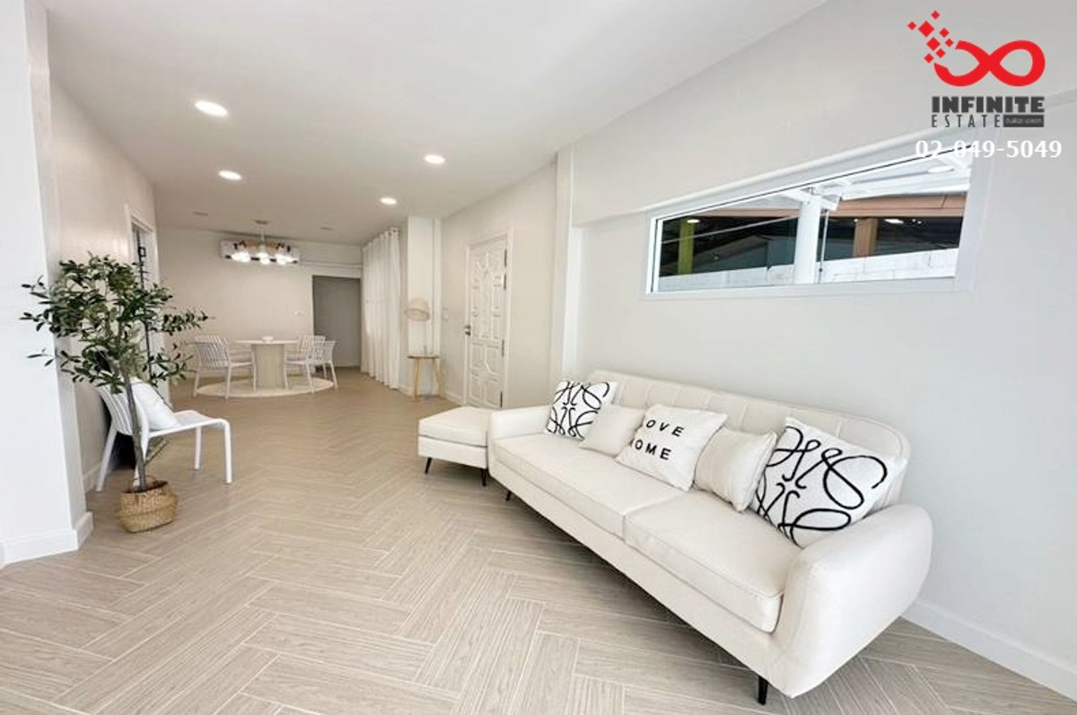 Single house for sale, 1 floor, 40 sq m, Ramkhamhaeng 174, Buakhao Village 29 Loading...