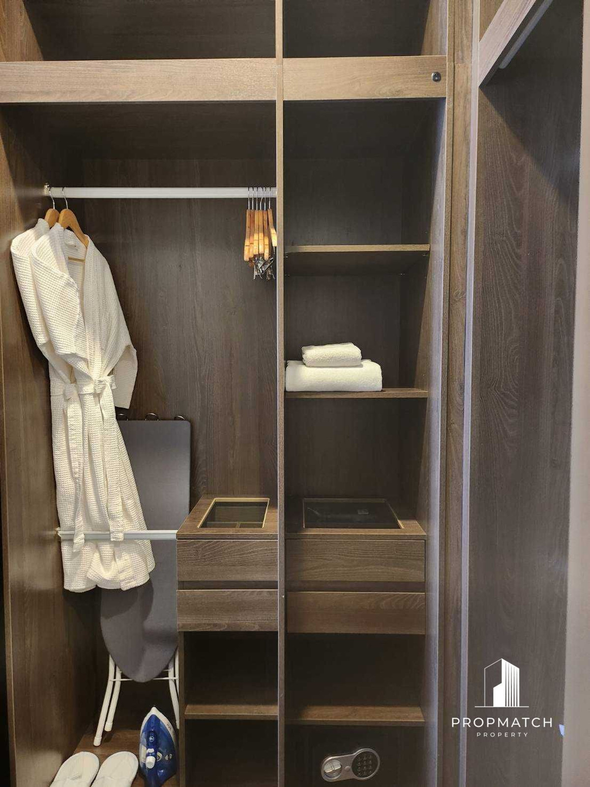 ✨Flash Deal ✨Park Origin Thonglor( 1Bed 1Bath 32SQM.) แต่งครบพร้อมอยู่ !! เพียง 36,000บาทต่อเดือน Tel.0981315848 @propmatch Loading...