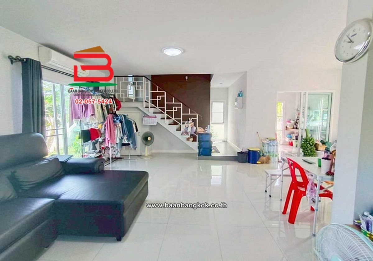 Single house, Wang Thong Village, The Prairie, Khlong 2, area 68.3 sq m., good location near Iyara Market. Rangsit-Khlong Luang Road, Khlong Song Subdistrict, Khlong Luang District Pathum Thani Province Loading...