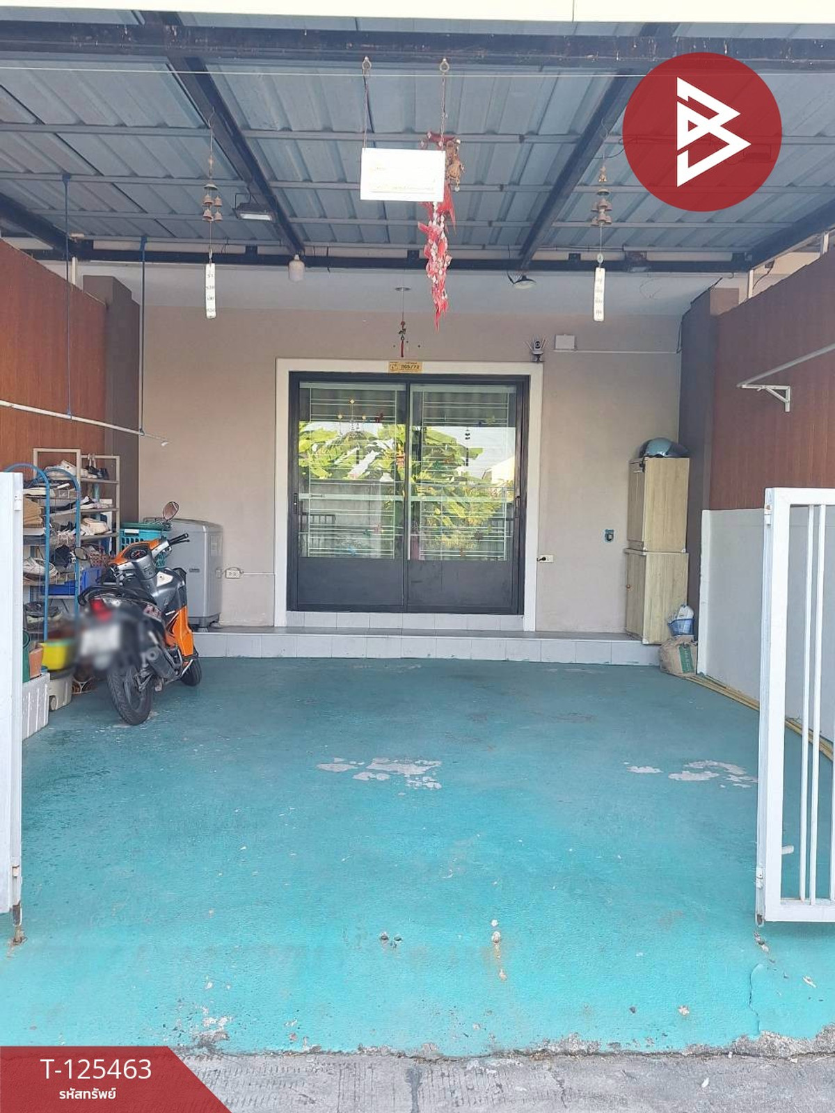 2-story townhouse for sale, area 20.9 sq m, Sriracha, Chonburi. Loading...