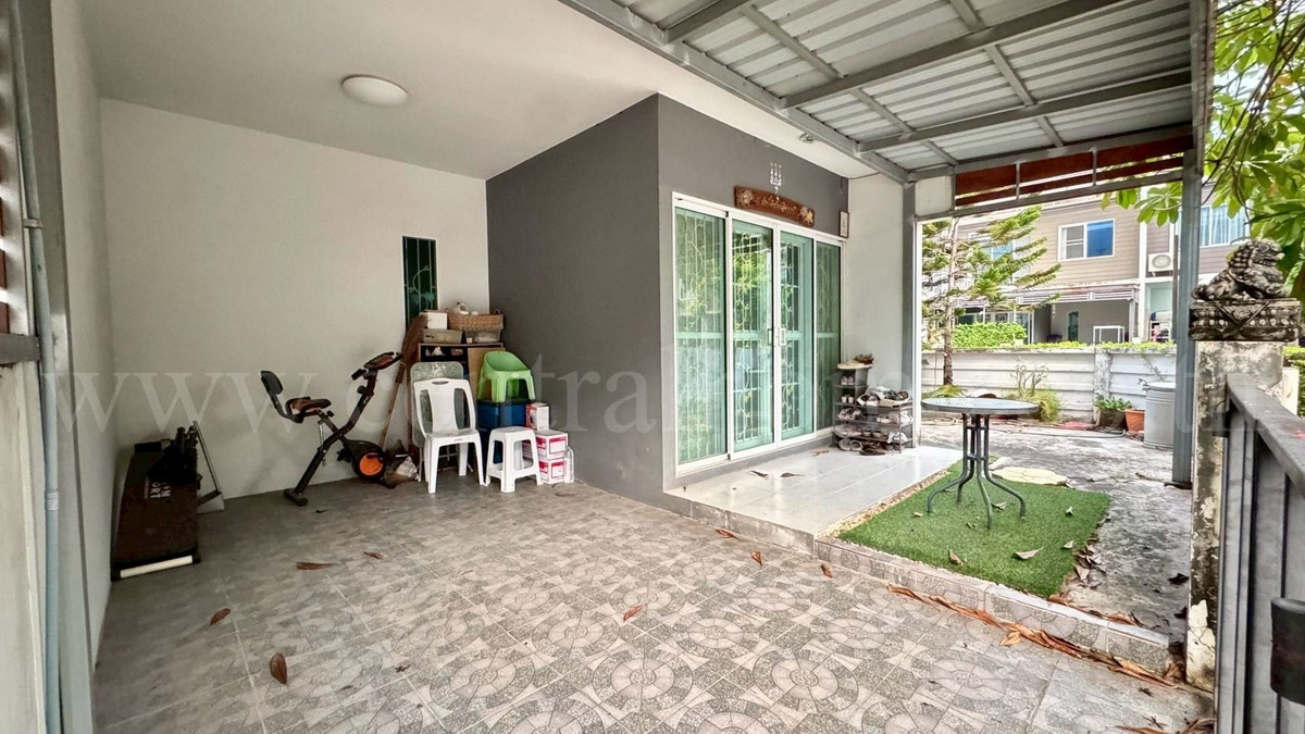 ทาวน์โฮม อารียา เดอะคัลเลอร์ วงแหวน - ราชพฤกษ์ หลังมุม Loading...