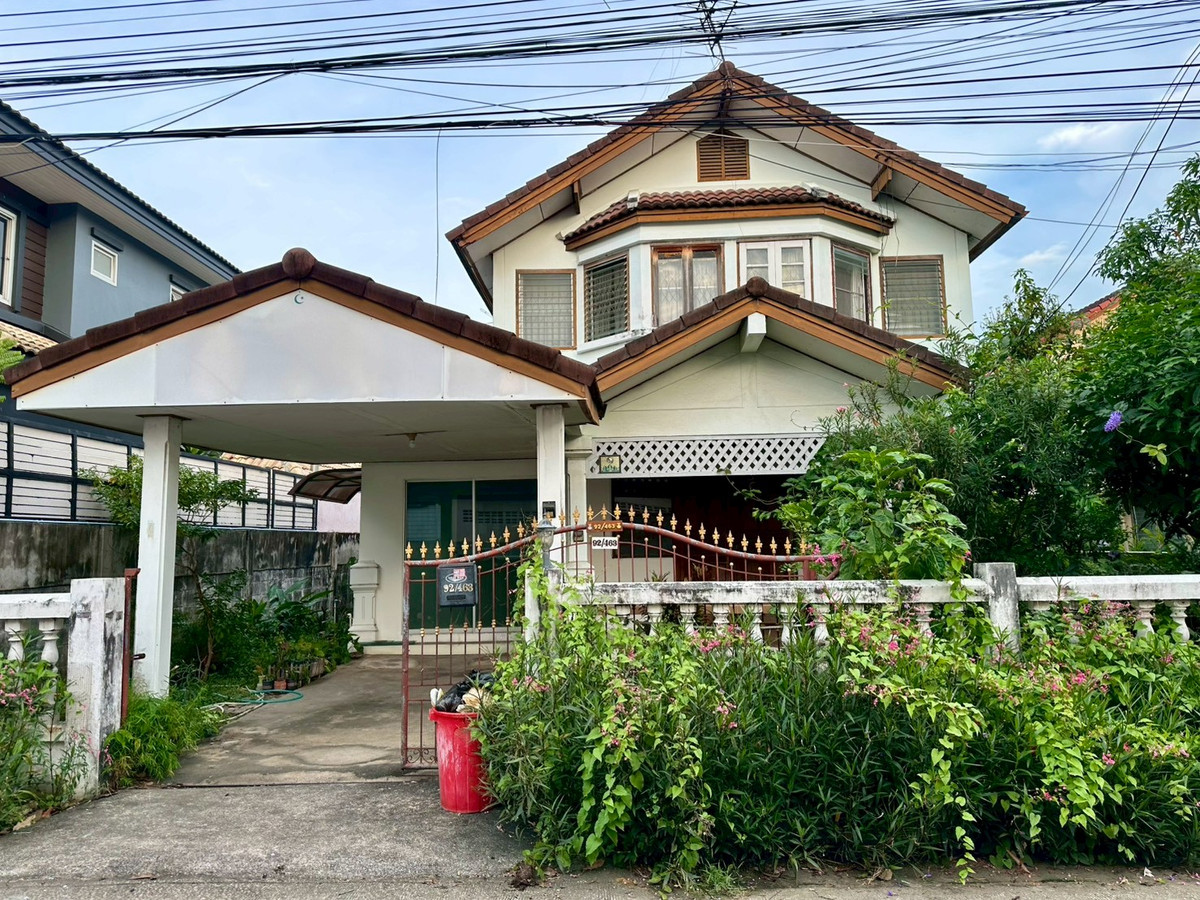 For SaleHouseKaset Nawamin,Ladplakao : Single house for sale Pattawikorn Village, Nawamin Road 74