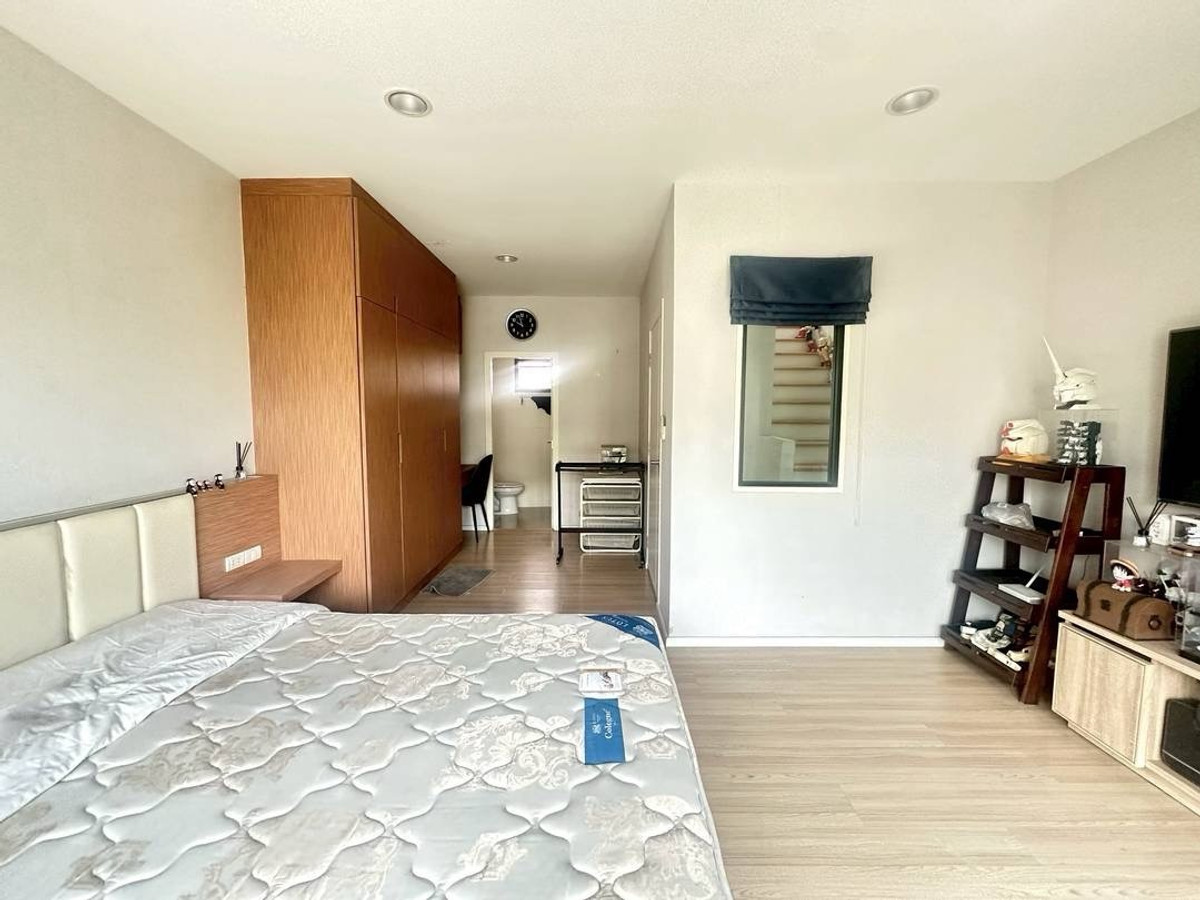 ขายทาวน์โฮมท่าพระ ตลาดพลู วุฒากาศ : ขายบ้าน ทาวน์โฮม บ้านกลางเมือง กัลปพฤกษ์(LVC030003)