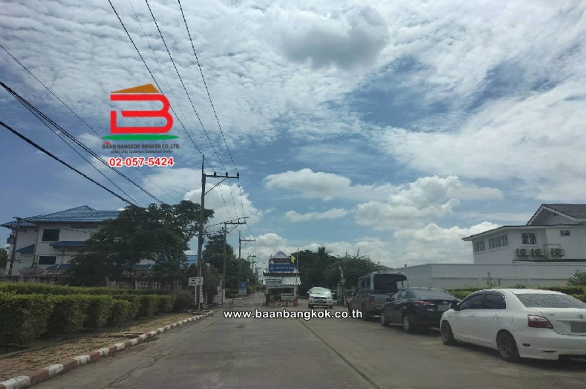 ที่ดินเปล่า หมู่บ้านกฤษดานคร 19 ซอยคลองหลวง24 (ทิชาชล 4/6) เนื้อที่ 182 ตร.ว ตำบลคลองหนึ่ง อำเภอคลองหลวง ปทุมธานี Loading...