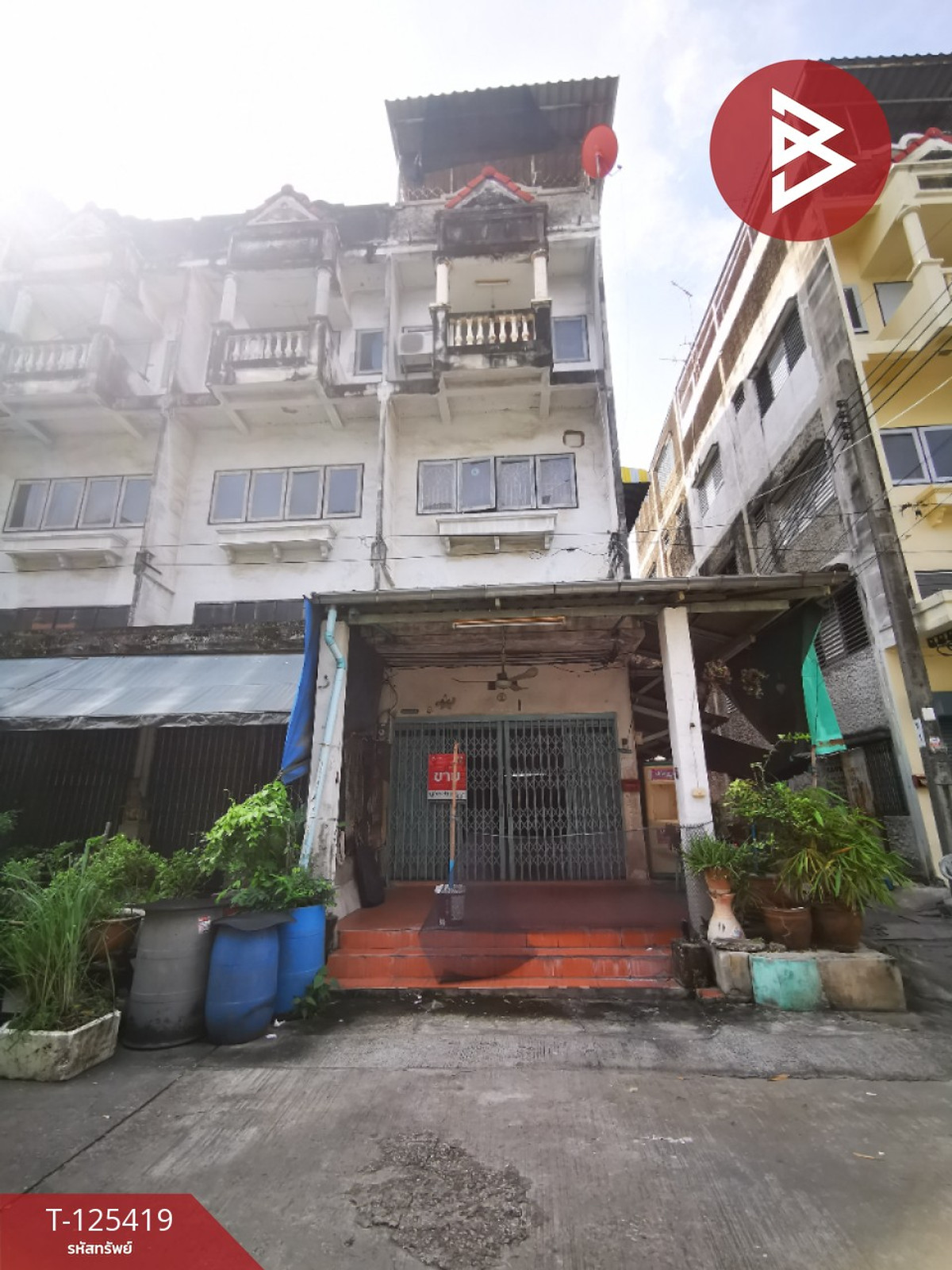 For SaleShop HouseBang kae, Phetkasem : 3-story commercial building for sale, Sri Phet Village, Phetkasem 106, Nong Khaem, Bangkok