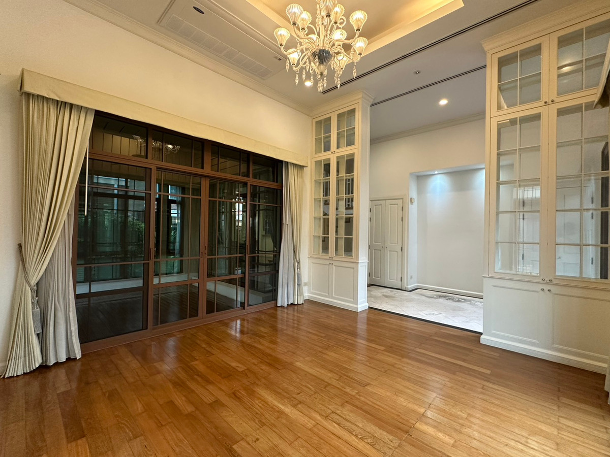 ให้เช่าบ้านอ่อนนุช อุดมสุข : ✨Baan Sansiri Sukhumvit 67 for rent! 4 bedroom 4 bathroom 394 sq.m near BTS Phrakhanong Tel.0863692224