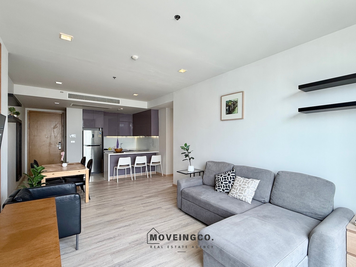 คอนโด 2 ห้องนอน ใจกลางสุขุมวิท สะดวก มีทางเชื่อมถึง BTS นานา Loading...