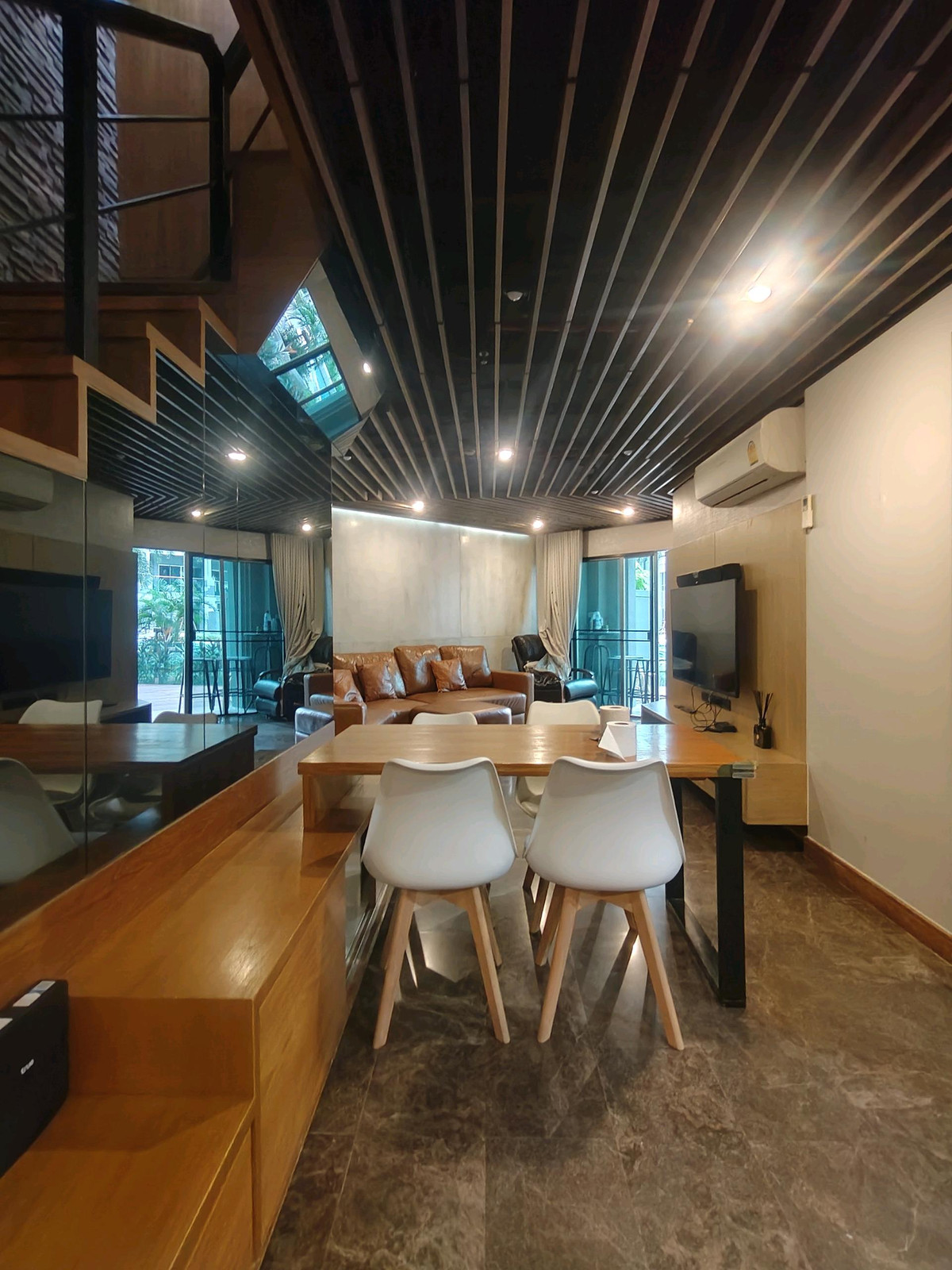 ให้เช่าคอนโดพระราม 9 เพชรบุรีตัดใหม่ RCA : ปล่อยเช่าด่วน ห้องสวยทำเลดี เบ็ล แกรนด์ พระราม9