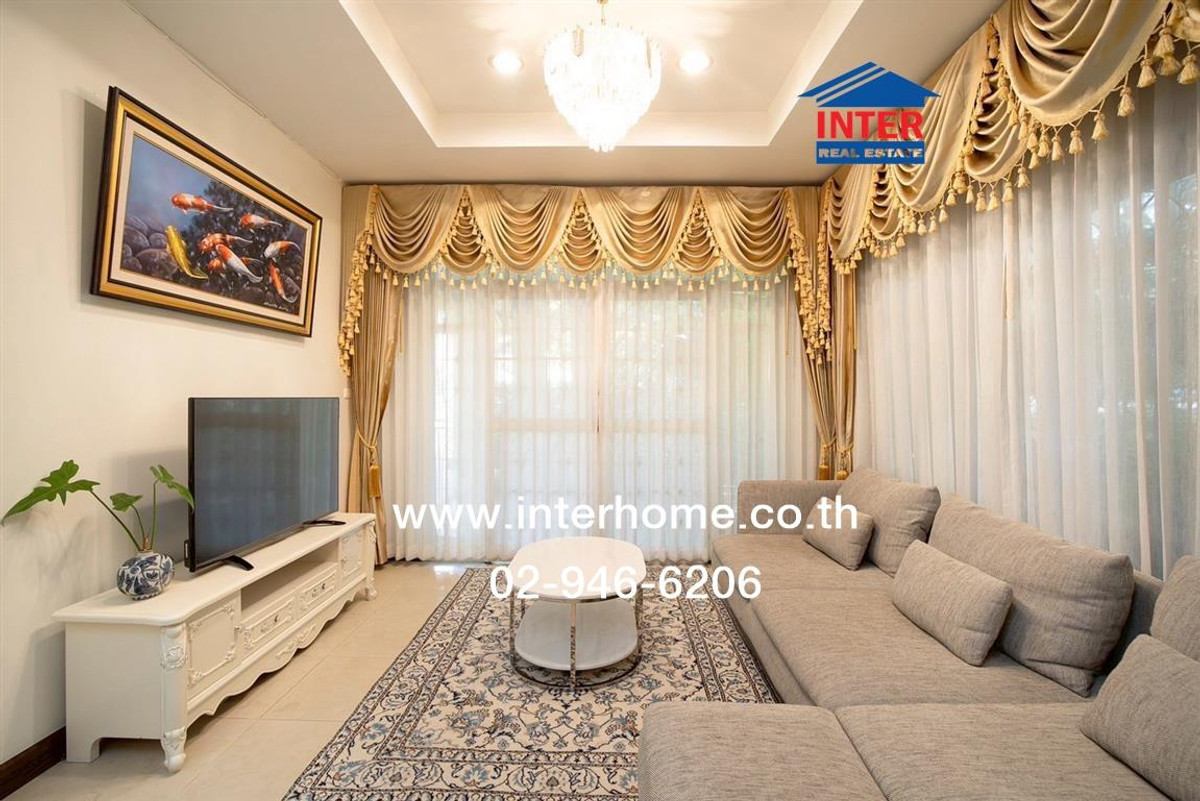 2-story detached house, 74.2 sq m, Perfect Place Village, Phase 2, Soi Ramkhamhaeng 164, Ramkhamhaeng Road, Seri Thai Road, Min Buri District, Bangkok Loading...