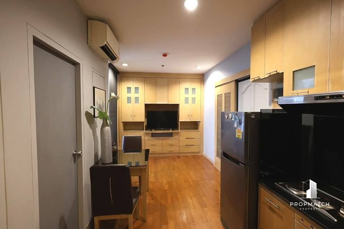 For RentCondoRatchathewi,Phayathai : ✨Flash Deal ✨Pathumwan Resort( 2Bed 1Bath 49SQM.) Fully furnished, ready to move in!! Only 22,000 baht per month Tel.0981315848 @propmatch
