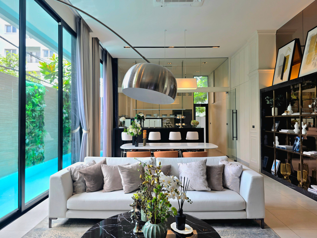 ขายบ้านรามคำแหง หัวหมาก : ARNA RAMA 9 บ้านหรูระดับ Ultra Luxury พร้อมสระว่ายน้ำ เริ่มเพียง 39.9 ลบ. ทำเลพระราม 9 ย่าน New CBD 📞 092-690-5445