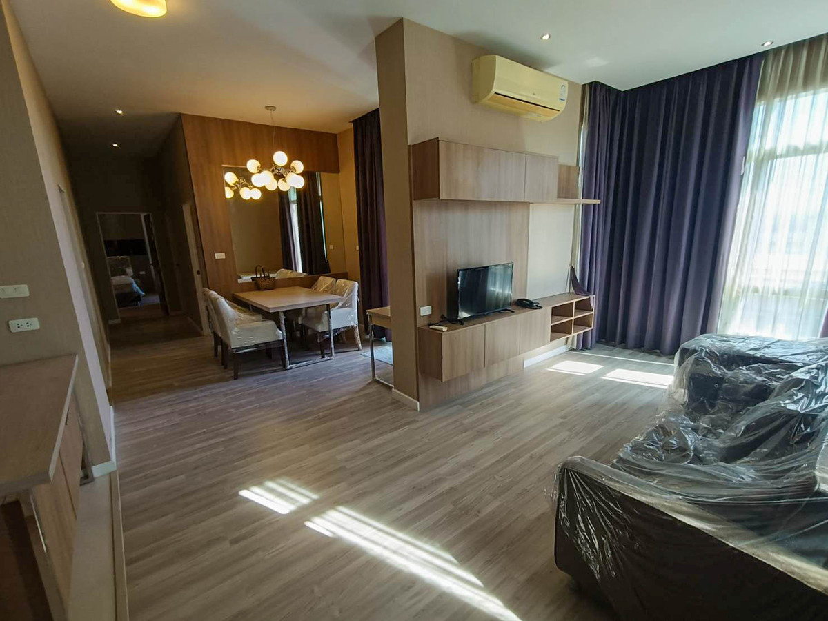 For RentCondoChiang Mai : For rent: My Hip Condo, 3 bedrooms, in CBP Chiang Mai.