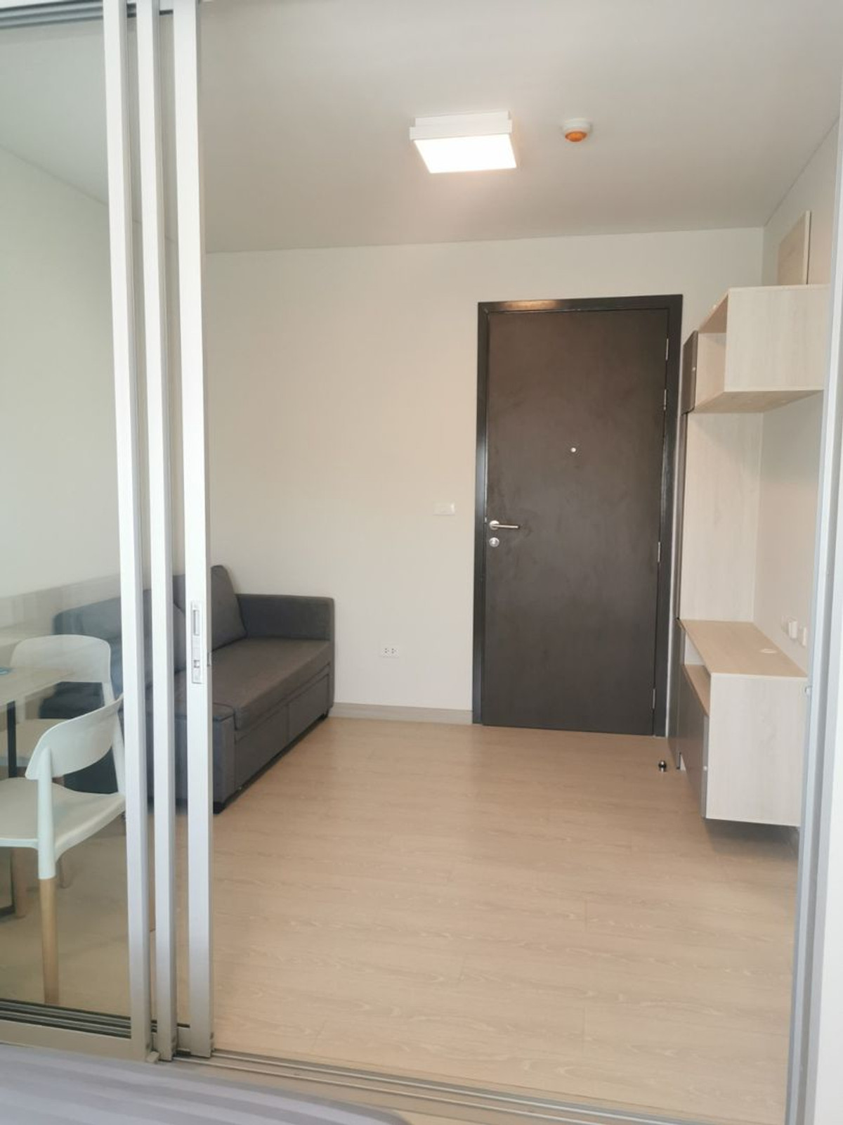 K11050466 - ให้เช่า คอนโด เดอะนิช ไอดี เสรีไทย ตึก C ชั้น 4 (For Rent Condo The Niche Id Serithai) Loading...