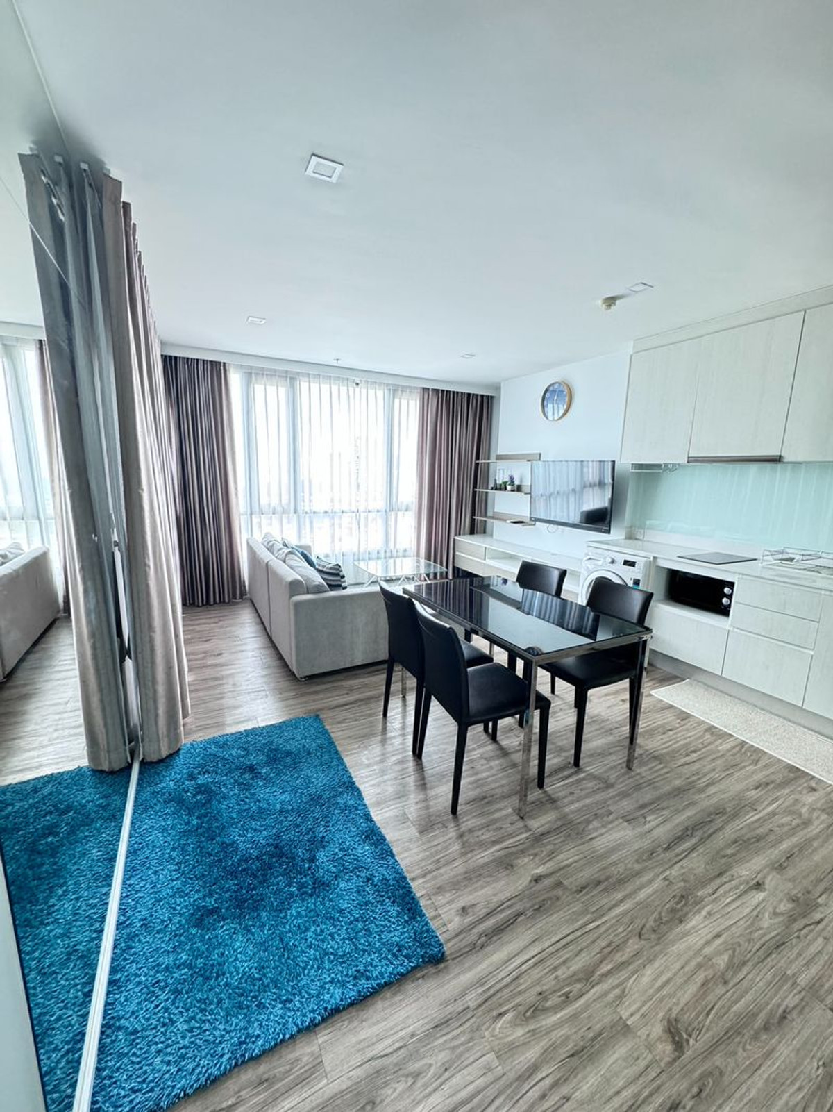 ให้เช่าคอนโดพร้อมอยู่ ราคาสุดคุ้ม ไนท์บริดจ์ ดิ โอเชี่ยน ศรีราชา ชลบุรี  Loading...