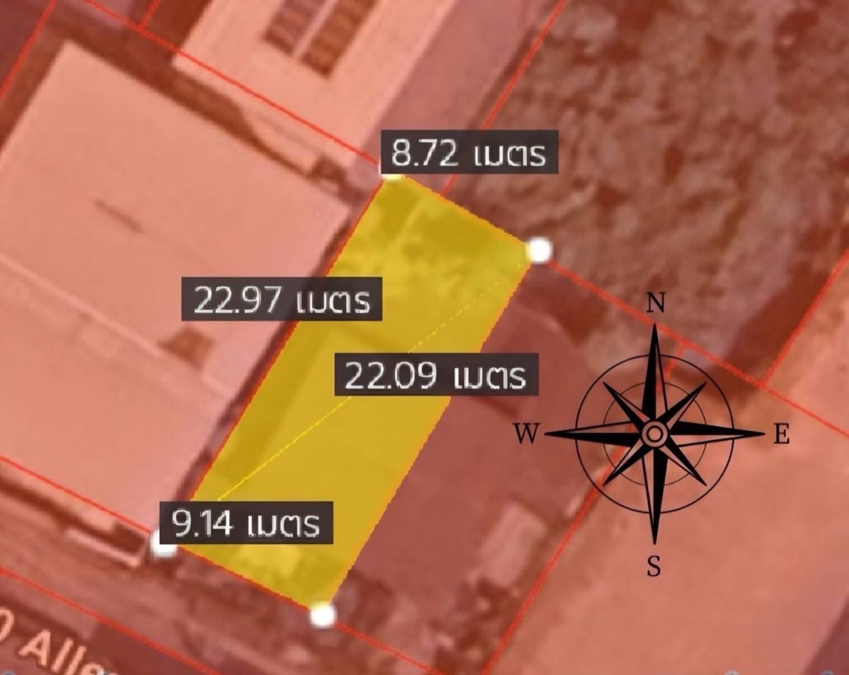 For SaleLandSukhumvit, Asoke, Thonglor : Land for sale in Soi Sukhumvit 71 (Pridi Banomyong) 
Plot 1: Area 50.4 square meters
Plot 2: Area 129 square meters
The proposed price of plot 1 is 13.5 million baht.
The second plot price is offered at 33.0 million baht.
Suitable for building a house
